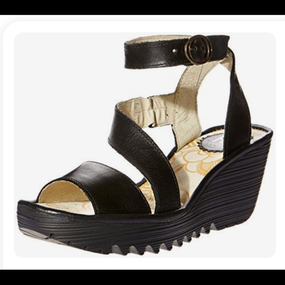 Fly London Yesk Sandals